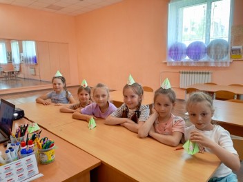 Изготовление военных пилоток в технике оригами