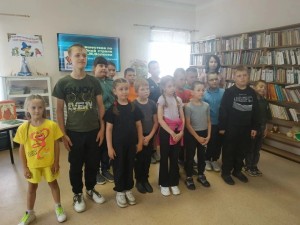 Интерактивная программа "Путешествие в Изумрудный город" в Середской сельской библиотеке